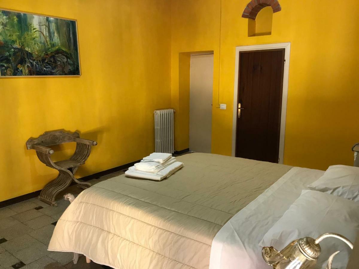 Albergo Antica Lanterna Кастельнуово-ди-Гарфаньяна Экстерьер фото