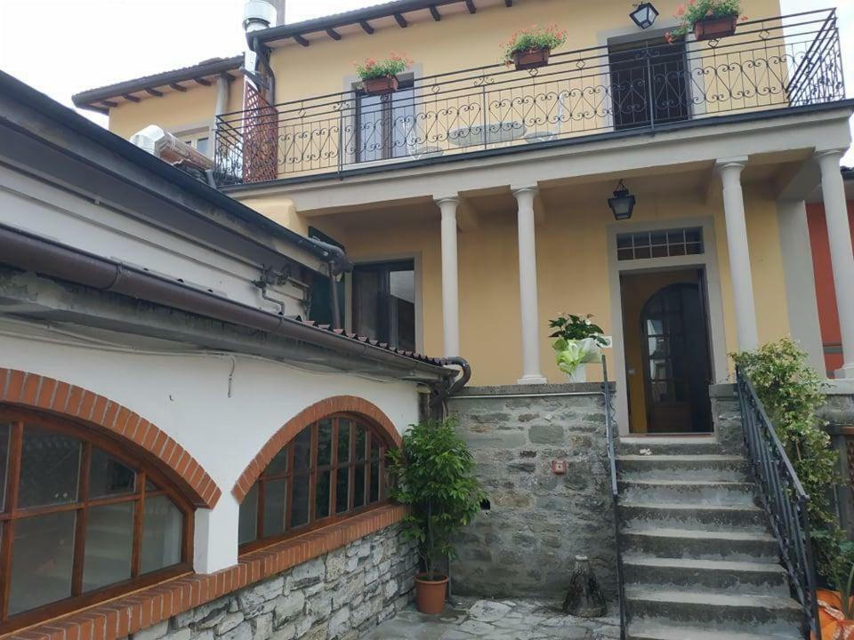 Albergo Antica Lanterna Кастельнуово-ди-Гарфаньяна Экстерьер фото
